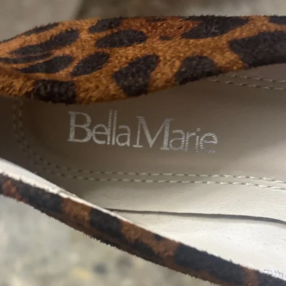 Bella Marie Leopard Print Flats - Picture 4 of 5